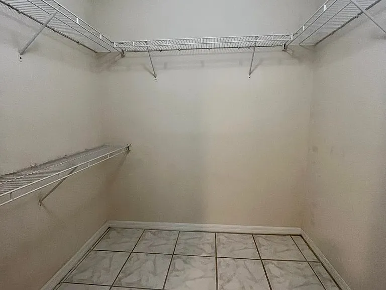 1050 Villagio Cir #106 — Photo 14