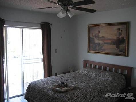 3rd image of 1042 SW 123rd Ave #2-16