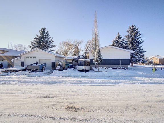 3rd image of 21 Westrose Ave