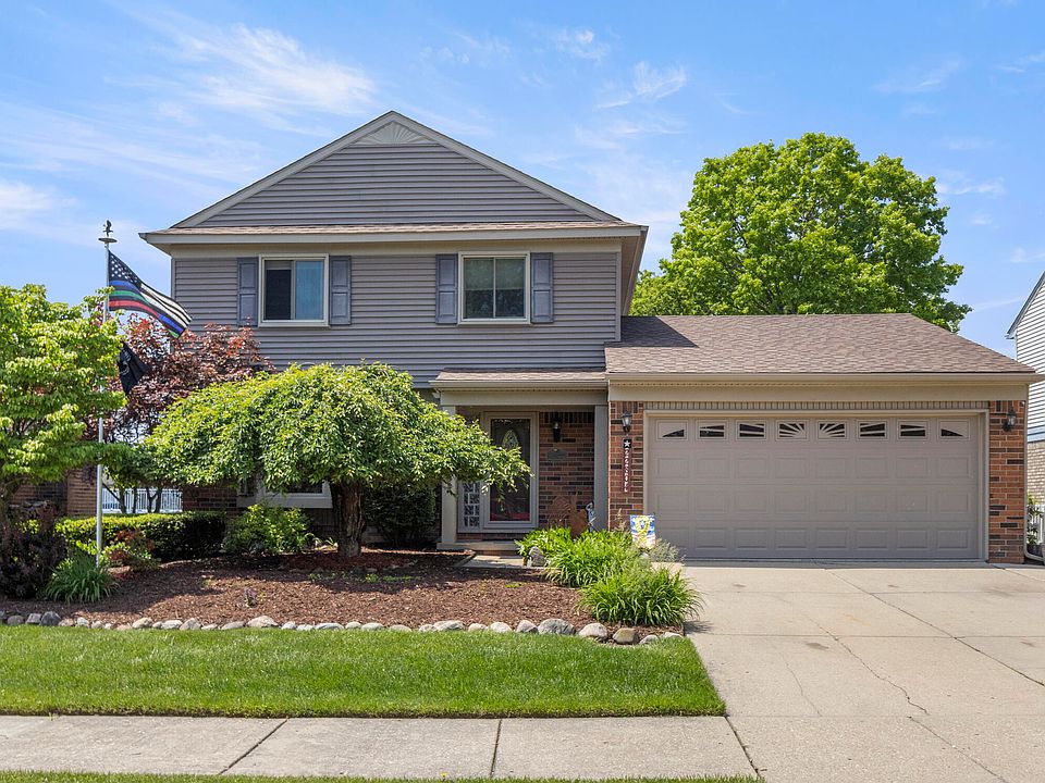 1st image of 22804 Fox Chase Ln