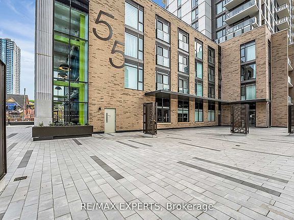4th image of 55 Duke St W #502