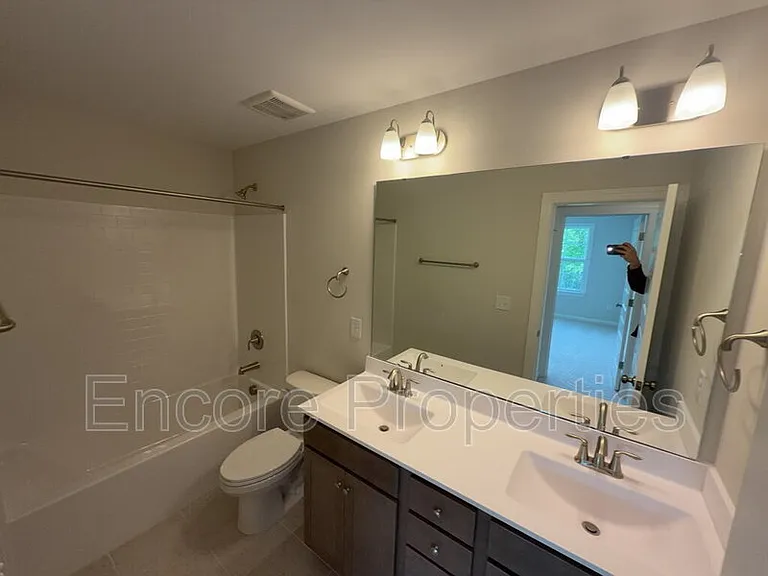 135 Little Gem Ln — Photo 14