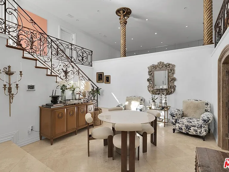 1300 Summitridge Dr — Photo 30