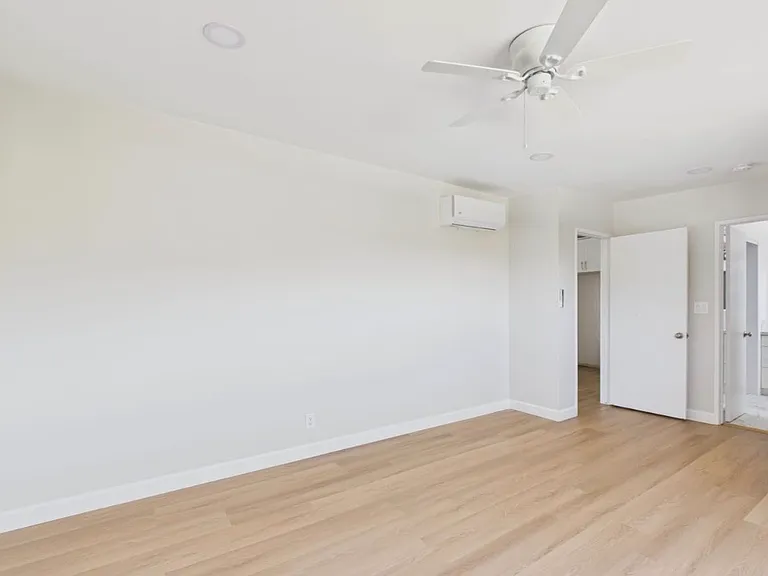2372 Florencita Ave #21 — Photo 10