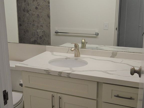 4th image of 1700 Ala Moana Blvd APT 2902