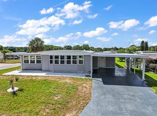 2750 Vindale Rd, Tavares, FL 32778