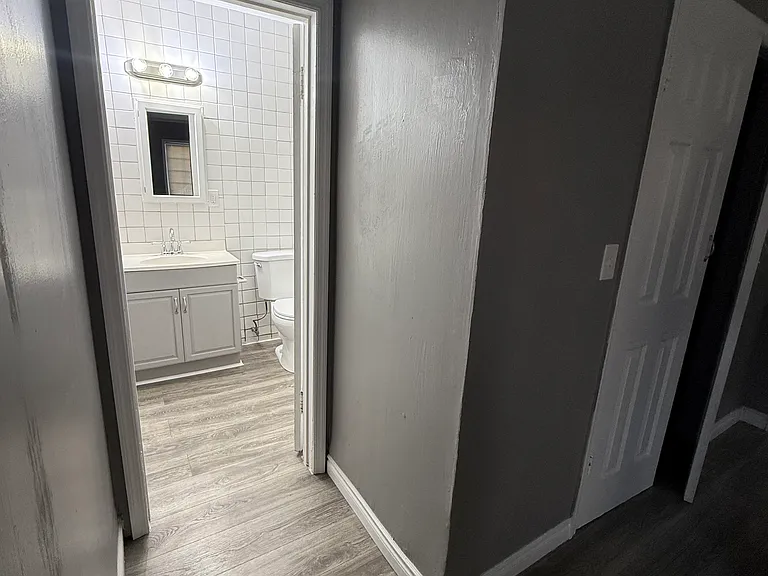 340 S McBride Ave — Photo 10