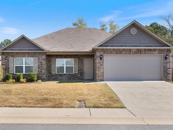 2040 Mary Alice Dr, Conway, AR 72032