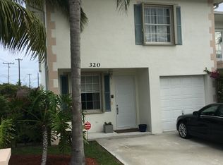 302 W Pine St, Lantana, FL 33462