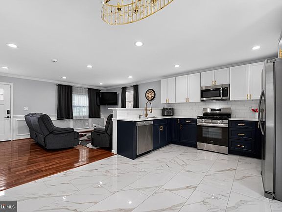 5th image of 3478 Hillsmere Rd