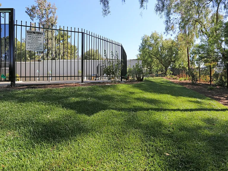 Lantana Hills Apartment Homes — Photo 9