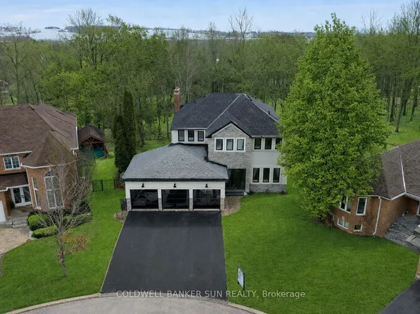 34 Previn Ct, New Tecumseth, ON L9R 1N8