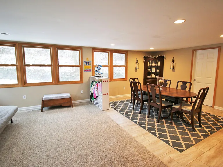 1431 Woodland Ave — Photo 10