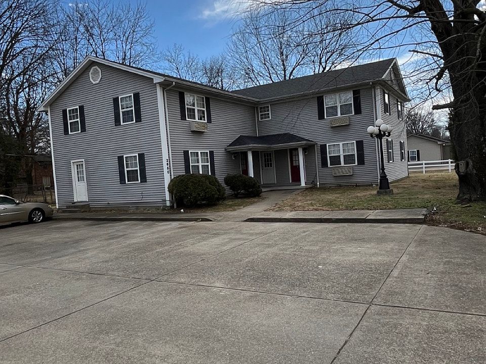 1st image of 2650 Sunset Ln #9