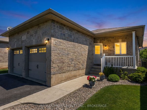 123 Connell Dr, Loyalist, ON K7N 0A3