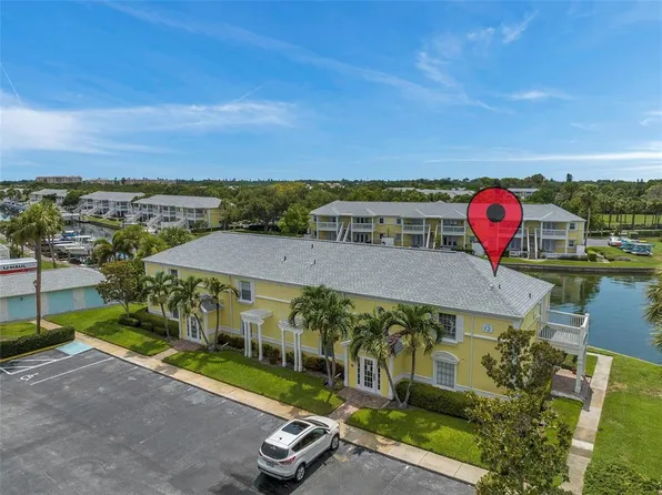 4715 Coquina Key Dr SE APT D, Saint Petersburg, FL 33705