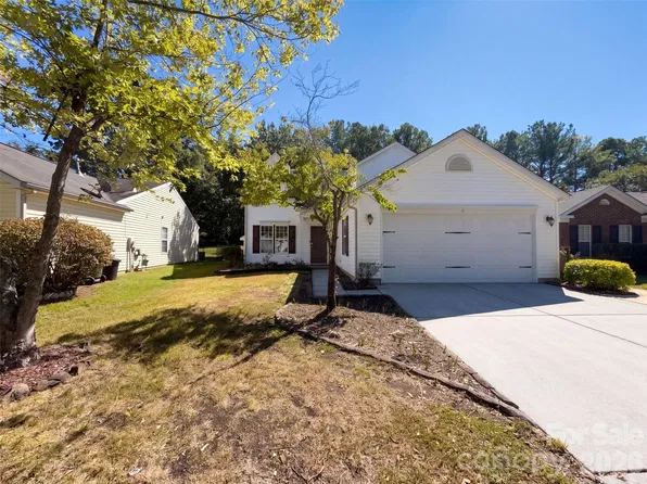 10526 Glory Meadow Ct, Charlotte, NC 28278