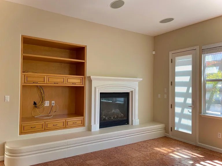 1456 Asterbell Dr — Photo 7