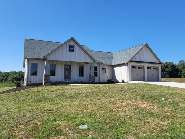 100 Granite Dr, Danville, VA 24540