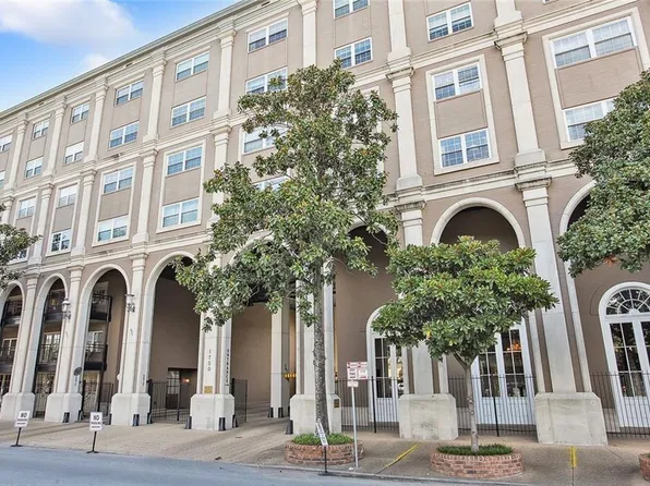 1750 Saint Charles Ave APT 240, New Orleans, LA 70130