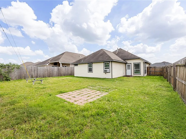 5130 Sagewood Dr — Photo 20