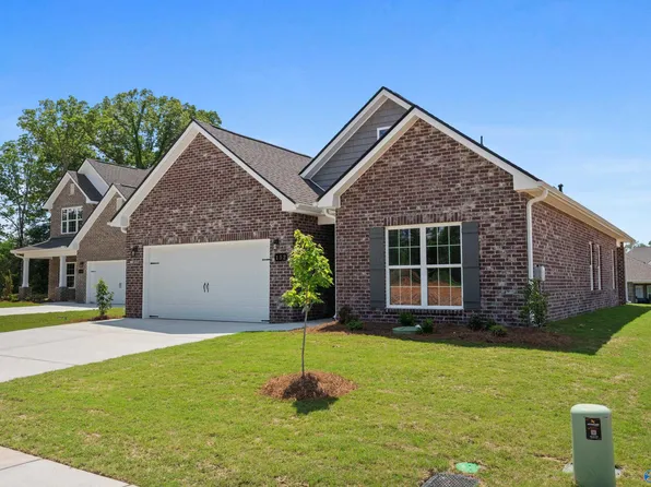 152 Rose Valley Dr, New Market, AL 35761