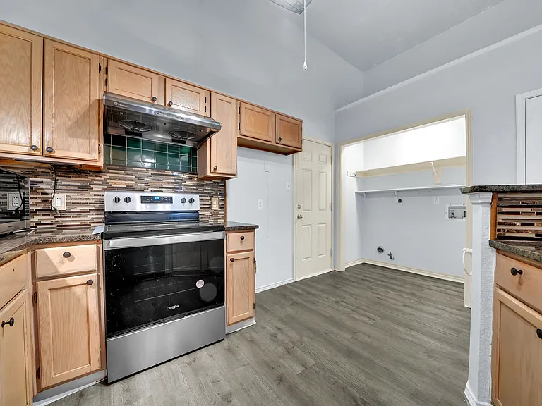 1802 Pendleton Rd — Photo 25