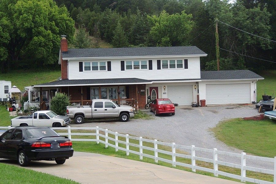 1st image of 116 Rosemont St