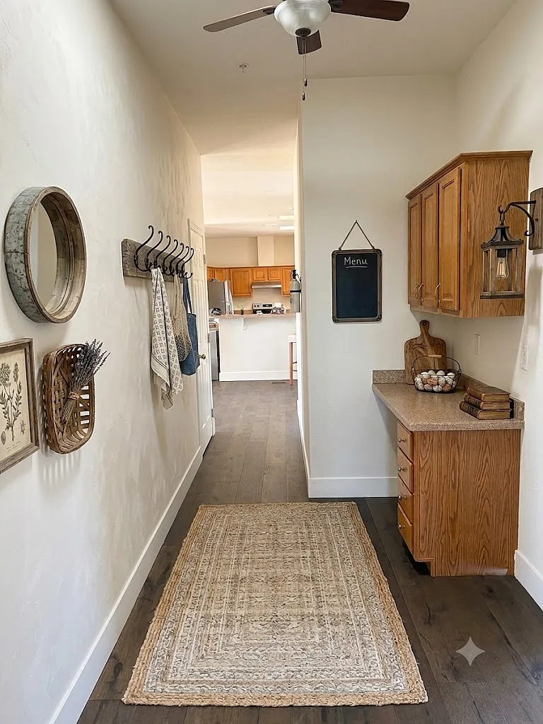 6 bed, 3000 sqft, $4,300 — Photo 3