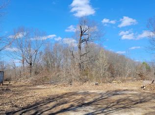 2945 Jones Rd, Paducah, KY 42003