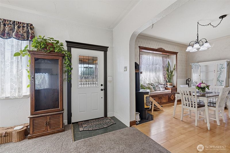 2nd image of 24324 SE 400th Street