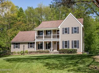 7 Thoroughbred Way, Clifton Park, NY 12065