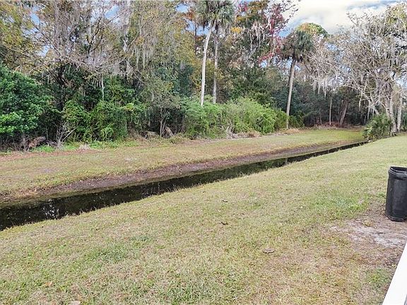 4th image of 610 N Winter Park Dr