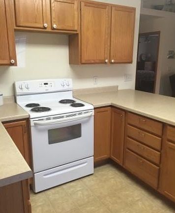 2nd image of 196 Cedar Cove Ln