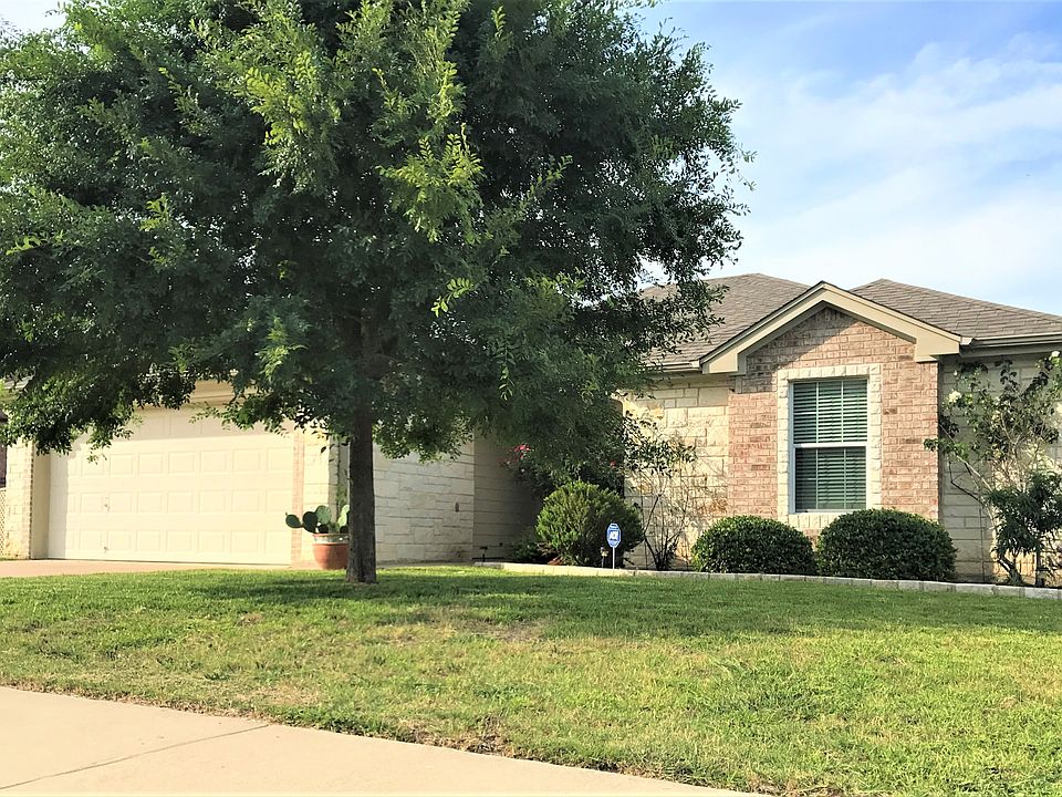 1st image of 1808 Walker Place Blvd