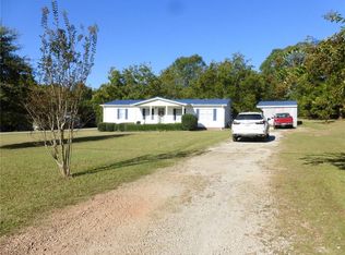 476 Cade St, Hartwell, GA 30643