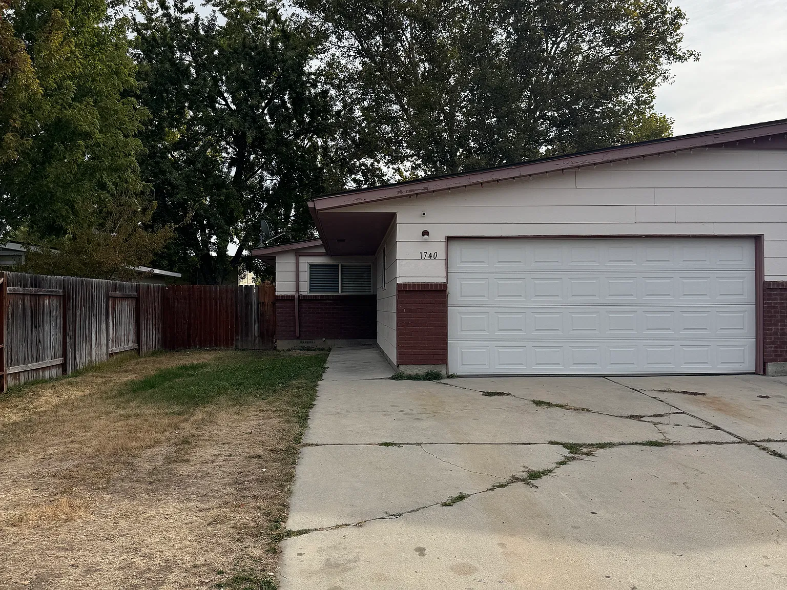 3 bed, 1214 sqft, $1,850 — Photo 2