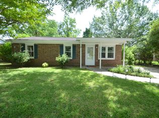 137 Red Cedar Dr, Goose Creek, SC 29445