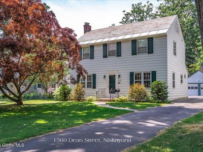 1569 Dean Street, Niskayuna, NY, 12309