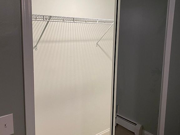 5th image of 173 Country Pkwy Floor 1