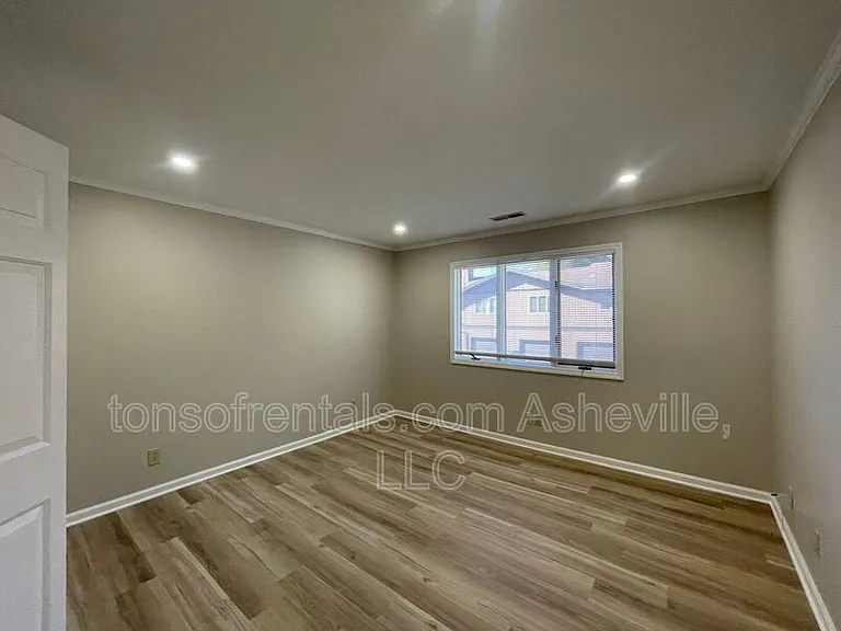 115 Bent Tree Dr #4 — Photo 14