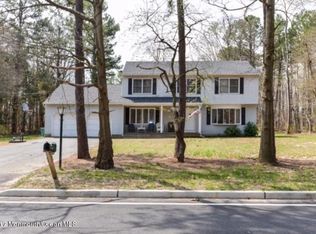 33 Larrabee Blvd, Howell, NJ 07731