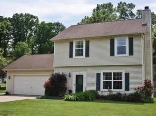 6 N Garth Ct, Columbia, MO 65202