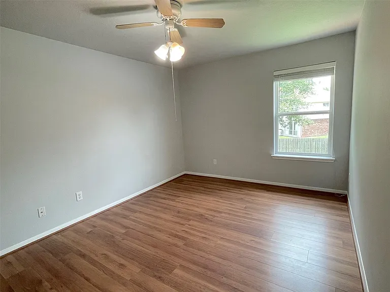 8919 Diamond Lake Ln — Photo 8