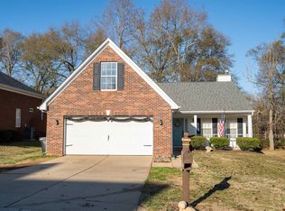 864 Thornbird Cir, Boiling Springs, SC 29316