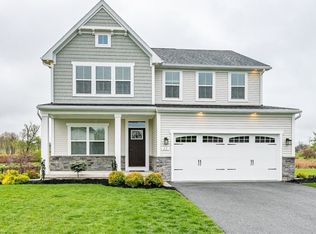 11 Harvest Ridge Trl, West Henrietta, NY 14586