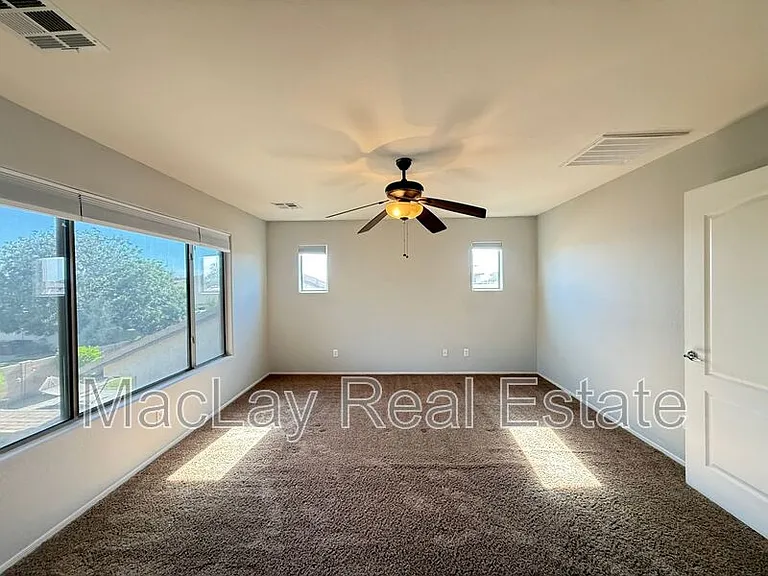 19641 E Carriage Way — Photo 13