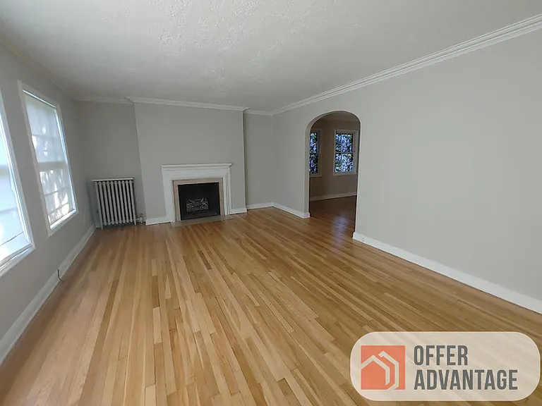 3601 Glencairn Rd — Photo 4