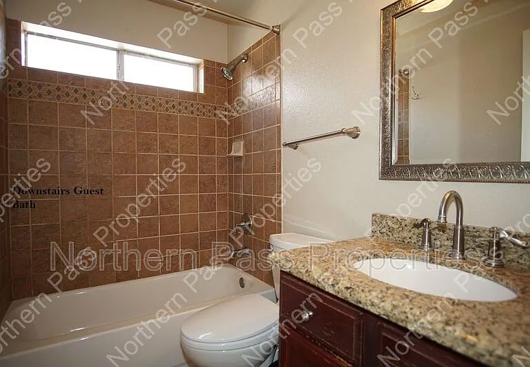 2045 Pueblo Nuevo Cir — Photo 12