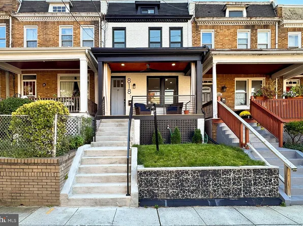 818 Decatur St NW, Washington, DC 20011